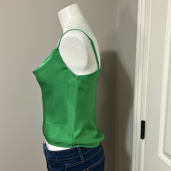 Aritzia Babaton Cowlneck Camisole Green Slinky Japan Fabric Sz XXS NEW - Picture 3 of 12